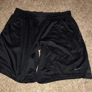 Women’s Nike Dri-Fit basketball shorts. Size XL